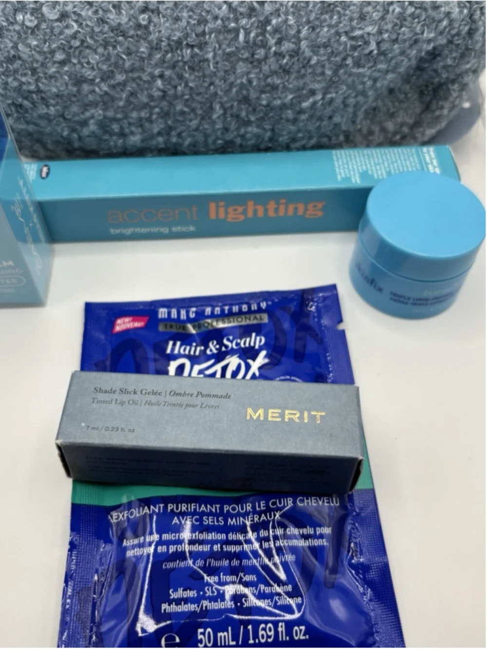 Kiehls fun blue